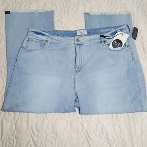 +PLUS SIZE RAWAN STRAIGHT LEG JEANS 😍